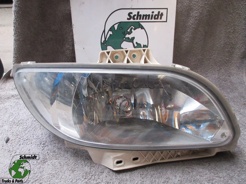 DAF 2032701 // 2032702 MISTLAMP R+L DAF XF CF EURO 6 MODEL 2018 - مصباح الضباب - شاحنة: صور 1 DAF 2032701 // 2032702 MISTLAMP R+L DAF XF CF EURO 6 MODEL 2018 - مصباح الضباب - شاحنة: صور 1