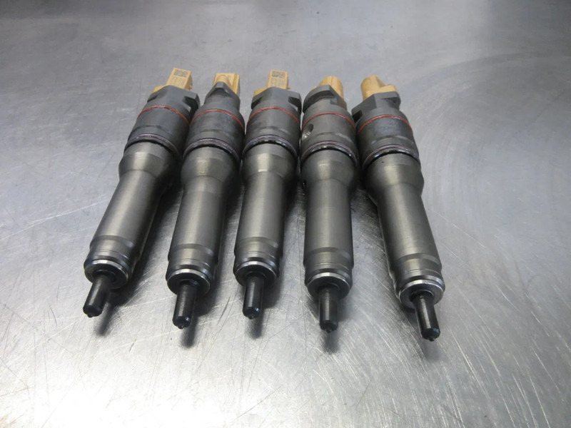 DAF 2047600 INJECTORS DAF XF CF 480 EURO 6 MODEL 2021 - فلتر الوقود - شاحنة: صور 4 DAF 2047600 INJECTORS DAF XF CF 480 EURO 6 MODEL 2021 - فلتر الوقود - شاحنة: صور 4