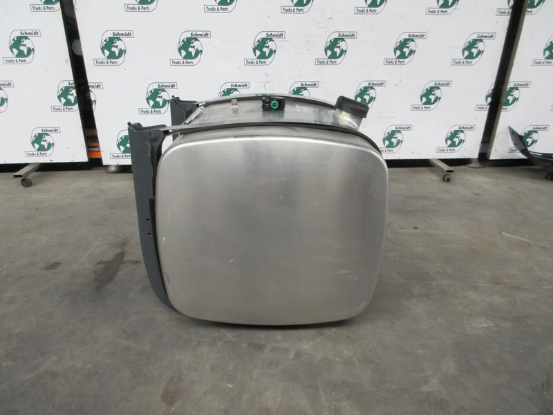 DAF 2198080 DAF DIESEL TANK NIEUWE 590 LITER - خزان وقود - شاحنة: صور 3 DAF 2198080 DAF DIESEL TANK NIEUWE 590 LITER - خزان وقود - شاحنة: صور 3