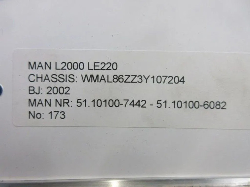 MAN 51.10100-7442//51.10100-6082// MAN LE220 MODEL EURO 3 - فلتر الوقود - شاحنة: صور 4 MAN 51.10100-7442//51.10100-6082// MAN LE220 MODEL EURO 3 - فلتر الوقود - شاحنة: صور 4