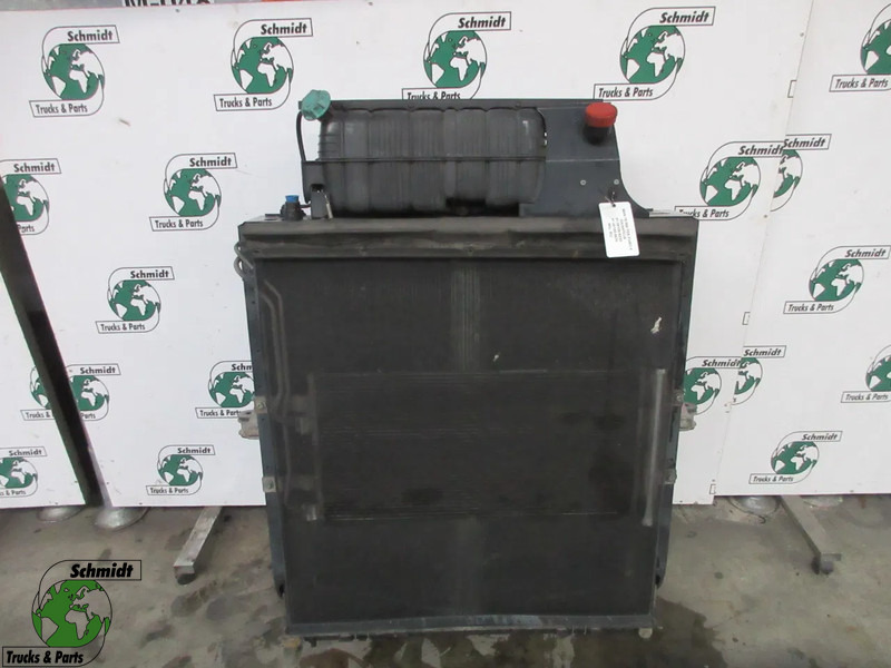 MAN 81.06100-6855 // 81.06100-6876 RADIATEUR MAN 18.560 EURO 6 - المشعاع - شاحنة: صور 1 MAN 81.06100-6855 // 81.06100-6876 RADIATEUR MAN 18.560 EURO 6 - المشعاع - شاحنة: صور 1