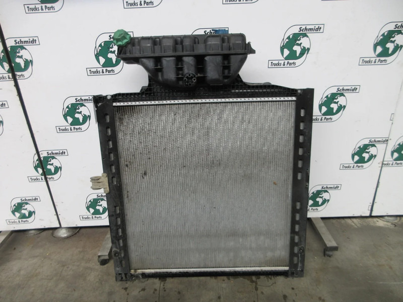 MAN 81.06101-0058 // 81.06101-6522 RADIATEUR MAN 26.540 EURO 5 - المشعاع - شاحنة: صور 3 MAN 81.06101-0058 // 81.06101-6522 RADIATEUR MAN 26.540 EURO 5 - المشعاع - شاحنة: صور 3