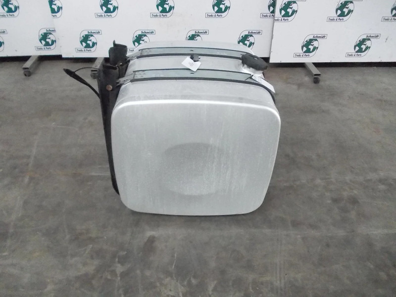 MAN 81.12201-5867 // 250 LITER TANK MAN TGX TGS EURO 6 - خزان وقود - شاحنة: صور 4 MAN 81.12201-5867 // 250 LITER TANK MAN TGX TGS EURO 6 - خزان وقود - شاحنة: صور 4