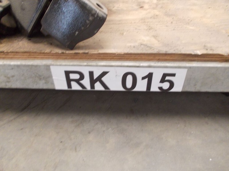 MAN 81.50804-6726 RV MAN TGS - السرج - شاحنة: صور 4 MAN 81.50804-6726 RV MAN TGS - السرج - شاحنة: صور 4