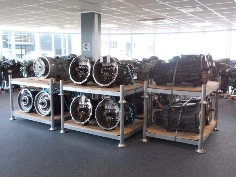 المحرك - شاحنة Mercedes-Benz A 002 010 65 00 // OM 470.906LA MERCEDES BENZ 1843 EURO 6: صور 12