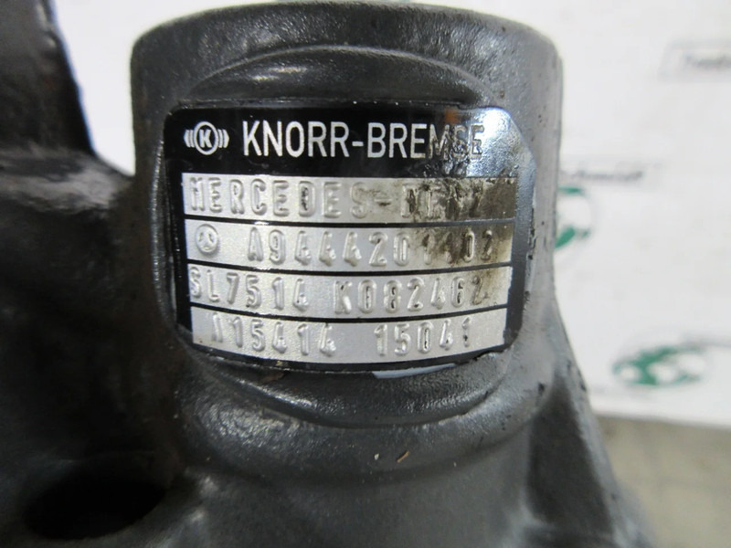Mercedes-Benz A 005 420 05 83 REMKLAUW RECHT MERCEDES BENZ 2542 EURO 6 - السرج - شاحنة: صور 5 Mercedes-Benz A 005 420 05 83 REMKLAUW RECHT MERCEDES BENZ 2542 EURO 6 - السرج - شاحنة: صور 5