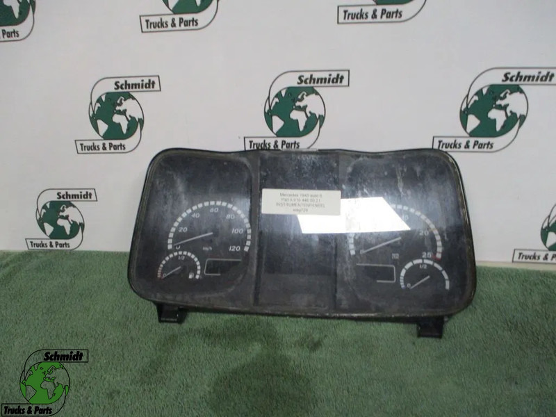 Mercedes-Benz A 010 446 00 21 INSTRUMENTENPANEEL MERCEDES ACTROS EURO 6 - لوحة القيادة - شاحنة: صور 1 Mercedes-Benz A 010 446 00 21 INSTRUMENTENPANEEL MERCEDES ACTROS EURO 6 - لوحة القيادة - شاحنة: صور 1