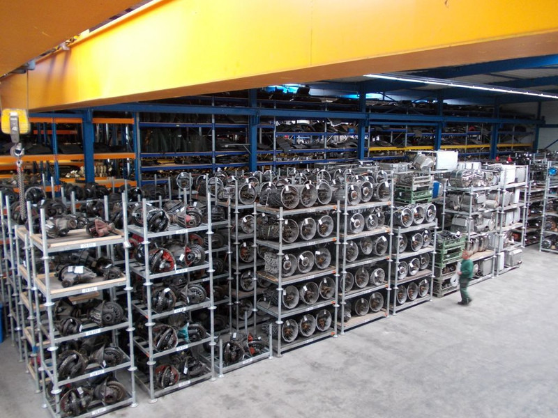 علبة التروس - شاحنة Mercedes-Benz A 673 260 43 00 TRANSMISSIE ZF S5-42 ATEGO: صور 9