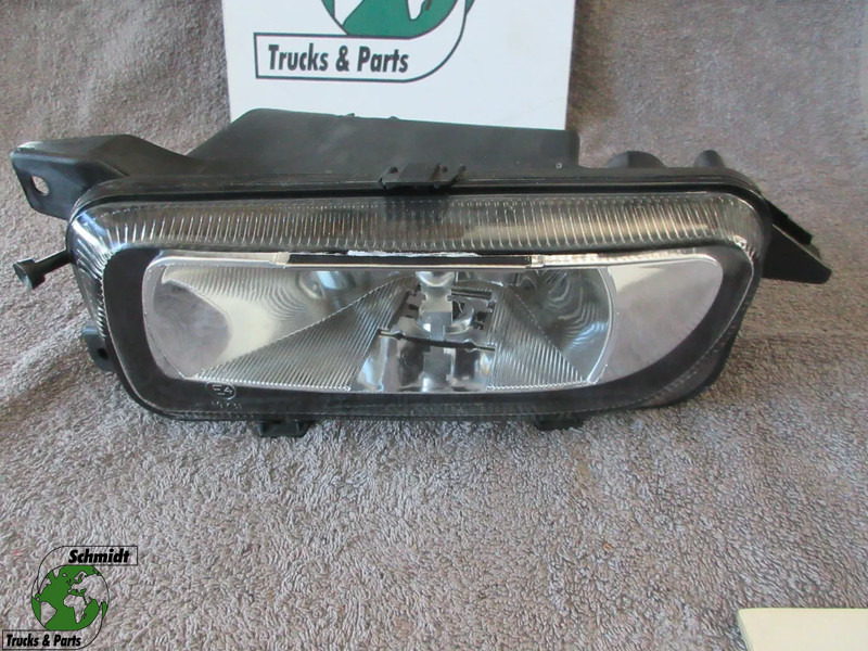 Mercedes-Benz A 943 820 00 56 // A 943 820 75 56 MISTLAMP NIEUWE LINKS MP3 1844 - مصباح الضباب - شاحنة: صور 1 Mercedes-Benz A 943 820 00 56 // A 943 820 75 56 MISTLAMP NIEUWE LINKS MP3 1844 - مصباح الضباب - شاحنة: صور 1