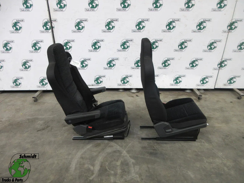 Mercedes-Benz A 967 910 40 01//A 967 910 29 01 // A 679 910 12 03 STOELEN SET BENZ 1224 EURO 6 - مقاعد السيارات - شاحنة: صور 1 Mercedes-Benz A 967 910 40 01//A 967 910 29 01 // A 679 910 12 03 STOELEN SET BENZ 1224 EURO 6 - مقاعد السيارات - شاحنة: صور 1