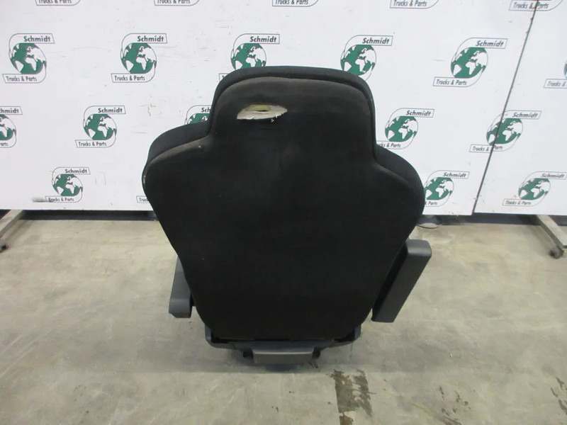 Mercedes-Benz A 967 910 40 01 // A 967 910 29 01 // A 967 910 12 03 STOELEN SET BENZ 1221 - مقاعد السيارات - شاحنة: صور 4 Mercedes-Benz A 967 910 40 01 // A 967 910 29 01 // A 967 910 12 03 STOELEN SET BENZ 1221 - مقاعد السيارات - شاحنة: صور 4