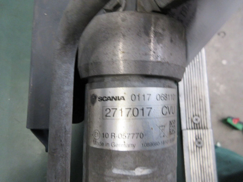 Volvo 3022856 // 2717017 // 573069 // 573669 STUUR CILINDER SCANIA NGS 2022 - قيادة السيارة - شاحنة: صور 5 Volvo 3022856 // 2717017 // 573069 // 573669 STUUR CILINDER SCANIA NGS 2022 - قيادة السيارة - شاحنة: صور 5