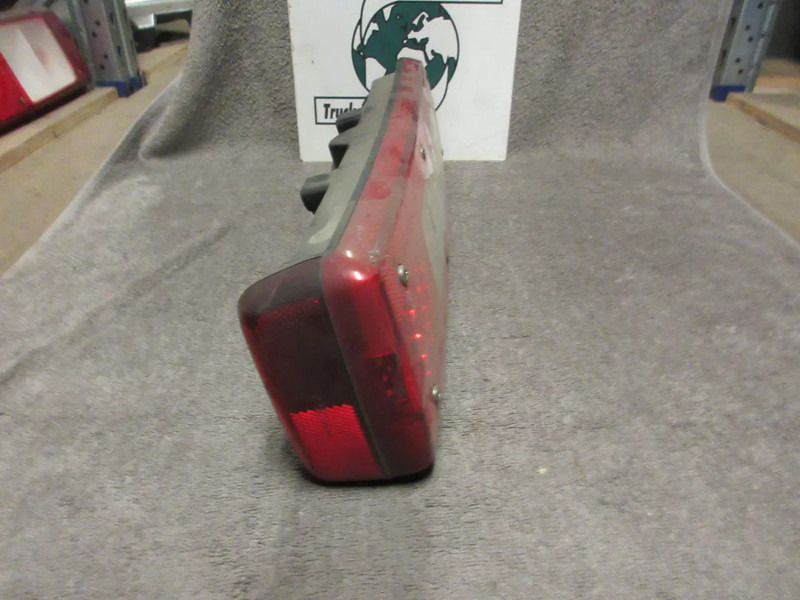 الضوء الخلفي - شاحنة Volvo 84195505 ACHTERLAMP VOLVO FH500 LINKS EURO 6 MODEL 2020: صور 6 الضوء الخلفي - شاحنة Volvo 84195505 ACHTERLAMP VOLVO FH500 LINKS EURO 6 MODEL 2020: صور 6