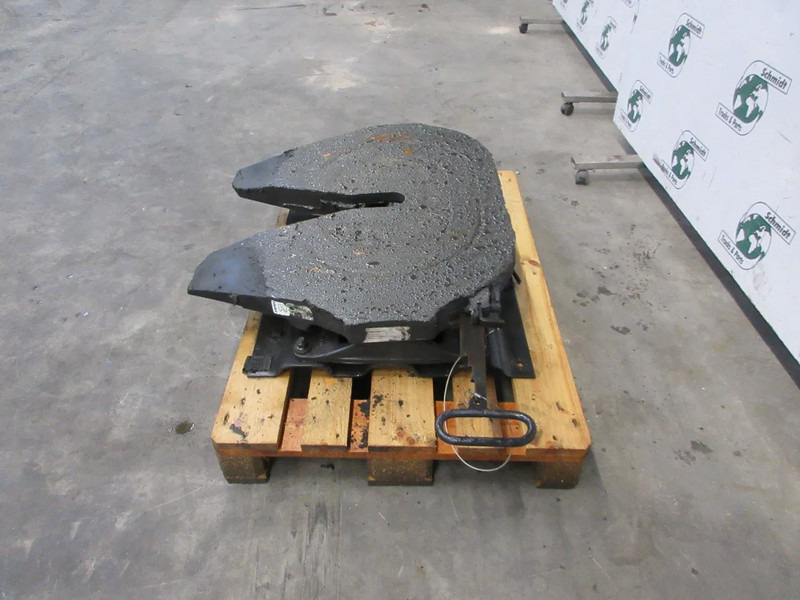 Jost G50-X 37C D 152 U 20 G50-X 37C D 152 U 20 MAN 18.460 EURO 6 MODEL 2020 - عجلة الخامسة - شاحنة: صور 4 Jost G50-X 37C D 152 U 20 G50-X 37C D 152 U 20 MAN 18.460 EURO 6 MODEL 2020 - عجلة الخامسة - شاحنة: صور 4
