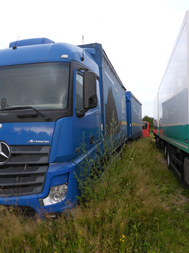 Mercedes-Benz 1840 Top Zustand 106 m3 Euro 6 + Anhänger - شاحنة ستارة: صور 5 Mercedes-Benz 1840 Top Zustand 106 m3 Euro 6 + Anhänger - شاحنة ستارة: صور 5