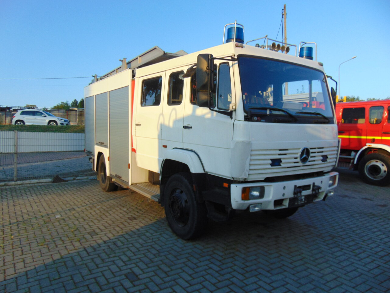 MERCEDES-BENZ 1124AF 4x4 MAGIRUS - سيارة بلدية: صور 2 MERCEDES-BENZ 1124AF 4x4 MAGIRUS - سيارة بلدية: صور 2