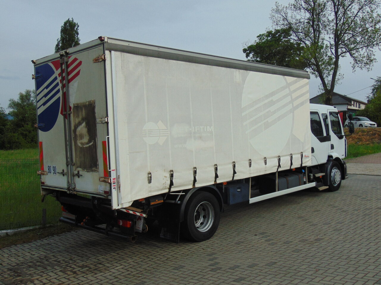RENAULT Midlum 240DXi - شاحنة ستارة: صور 4 RENAULT Midlum 240DXi - شاحنة ستارة: صور 4