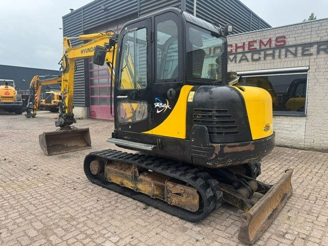Hyundai Robex 55-7 - حفارة مصغرة: صور 2 Hyundai Robex 55-7 - حفارة مصغرة: صور 2