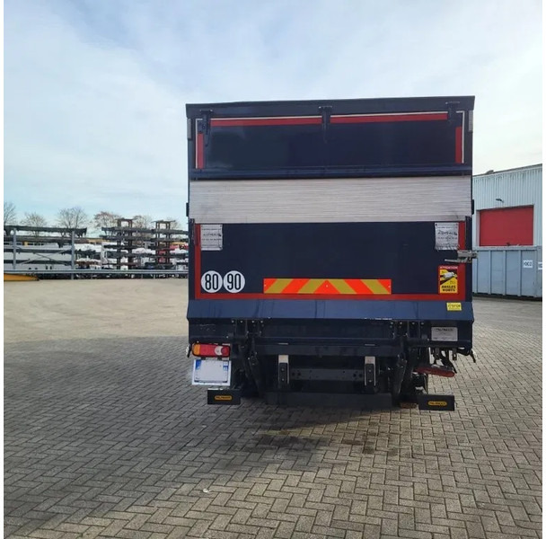 DAF LF 210 / ENGINE RUNNING / ONLY:120371 KM / PLATFORM:1000 KG / LWDS / AIRCO / AUTOMATIC / EURO-6 / 2022 - بصندوق مغلق شاحنة: صور 5 DAF LF 210 / ENGINE RUNNING / ONLY:120371 KM / PLATFORM:1000 KG / LWDS / AIRCO / AUTOMATIC / EURO-6 / 2022 - بصندوق مغلق شاحنة: صور 5