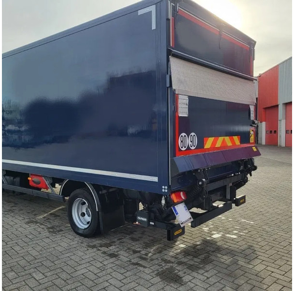 DAF LF 210 / ENGINE RUNNING / ONLY:120371 KM / PLATFORM:1000 KG / LWDS / AIRCO / AUTOMATIC / EURO-6 / 2022 - بصندوق مغلق شاحنة: صور 4 DAF LF 210 / ENGINE RUNNING / ONLY:120371 KM / PLATFORM:1000 KG / LWDS / AIRCO / AUTOMATIC / EURO-6 / 2022 - بصندوق مغلق شاحنة: صور 4