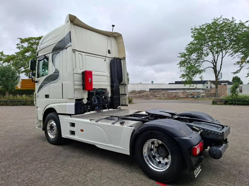 DAF XF106-460 / DEB / TUV:20-01-2026 / 753438 KM / FRIDGE / ACC / LWDS / GEN2 V2 TACHO / ALCOA / AUTOMATIC / EURO-6 / 2017 - شاحنة جرار: صور 3 DAF XF106-460 / DEB / TUV:20-01-2026 / 753438 KM / FRIDGE / ACC / LWDS / GEN2 V2 TACHO / ALCOA / AUTOMATIC / EURO-6 / 2017 - شاحنة جرار: صور 3