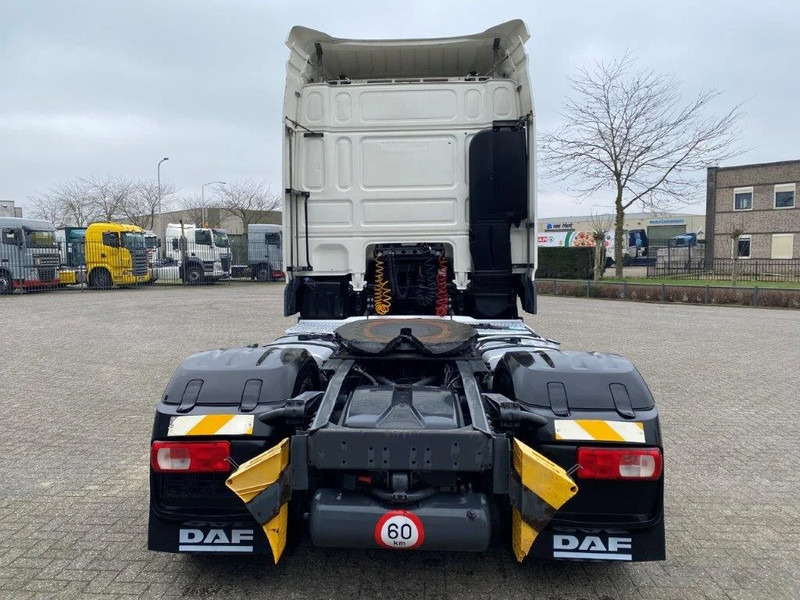 DAF XF106-460 / DOUBLE TANK / DEB / FRIDGE / 2XBED / AUTOMATIC / EURO-6 / 2014 - شاحنة جرار: صور 4 DAF XF106-460 / DOUBLE TANK / DEB / FRIDGE / 2XBED / AUTOMATIC / EURO-6 / 2014 - شاحنة جرار: صور 4