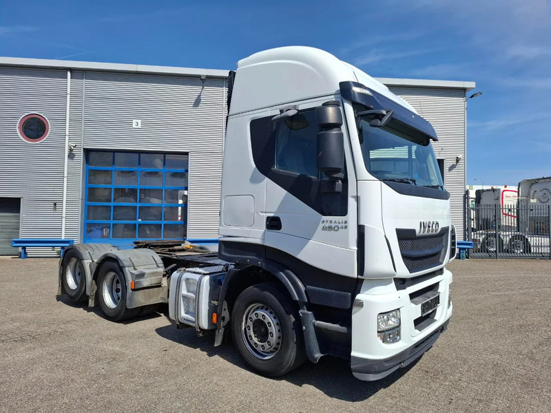 Iveco Stralis 440 / HYDRAULICS / BOOGIE / FRIDGE / 2XBED / 620664 KM / AIRCO / AUTOMATIC / EURO-6 / 2015 - شاحنة جرار: صور 2 Iveco Stralis 440 / HYDRAULICS / BOOGIE / FRIDGE / 2XBED / 620664 KM / AIRCO / AUTOMATIC / EURO-6 / 2015 - شاحنة جرار: صور 2