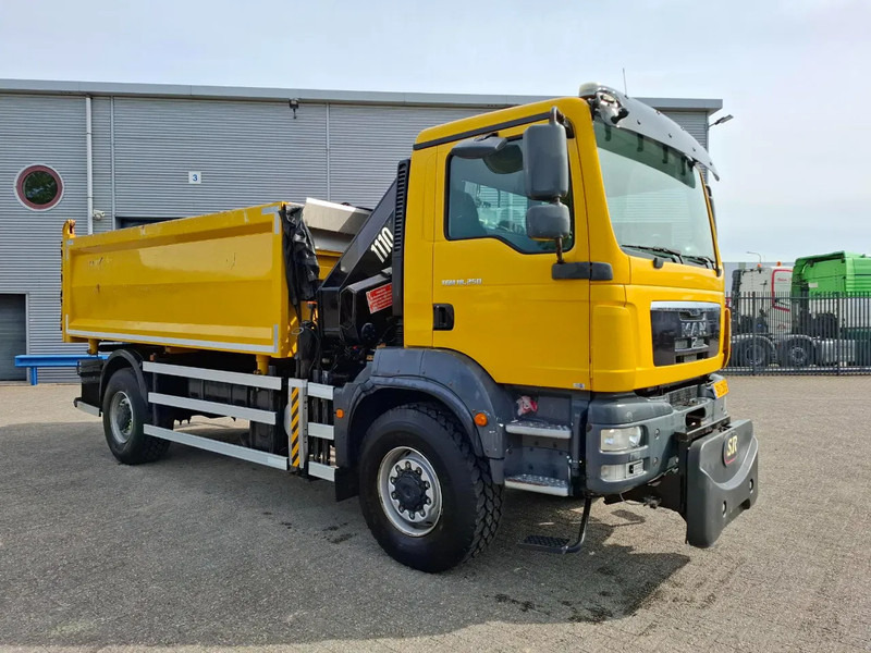 MAN TGM 18.250 / 4X4 / NL TRUCK / TUV:30-04-2026 / 118783 KM / HMF 1110 K2 / ROTATOR / GOOD TYRES / FULL-STEEL / DRUM BRAKES / MANUA - قلابات, شاحنة كرين: صور 4 MAN TGM 18.250 / 4X4 / NL TRUCK / TUV:30-04-2026 / 118783 KM / HMF 1110 K2 / ROTATOR / GOOD TYRES / FULL-STEEL / DRUM BRAKES / MANUA - قلابات, شاحنة كرين: صور 4