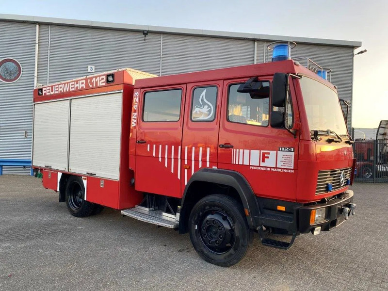 Mercedes-Benz 1124 AF / 4X4 / GERMAN TRUCK / WATERTANK 2400 LITER+POMP / GOOD CONDITION / ONLY:25235 KM / MARGE / MANUAL / 1996 - المطافئ: صور 2 Mercedes-Benz 1124 AF / 4X4 / GERMAN TRUCK / WATERTANK 2400 LITER+POMP / GOOD CONDITION / ONLY:25235 KM / MARGE / MANUAL / 1996 - المطافئ: صور 2