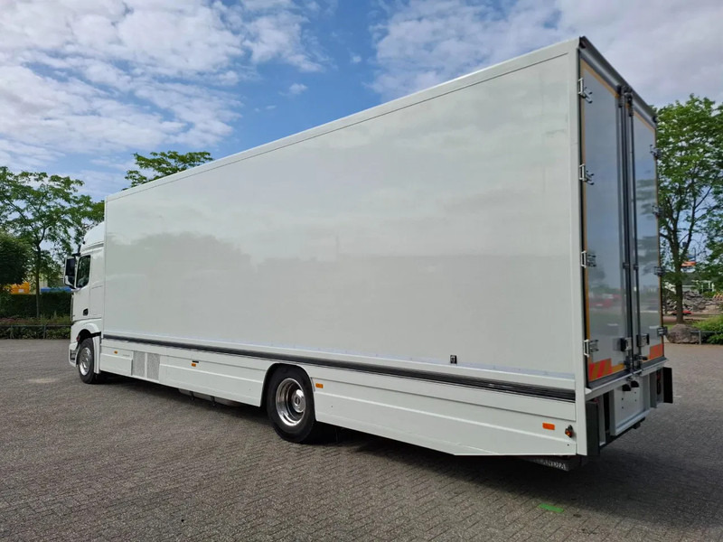 Mercedes-Benz Actros 1843 / GERMAN FLOWER TRUCK / 162021 KM / ISOLATED BOX / COOL & HEATED / NAVI / PLATFORM 1500 KG / TOP CONDITION / FULL-AI - شاحنات طعام: صور 3 Mercedes-Benz Actros 1843 / GERMAN FLOWER TRUCK / 162021 KM / ISOLATED BOX / COOL & HEATED / NAVI / PLATFORM 1500 KG / TOP CONDITION / FULL-AI - شاحنات طعام: صور 3