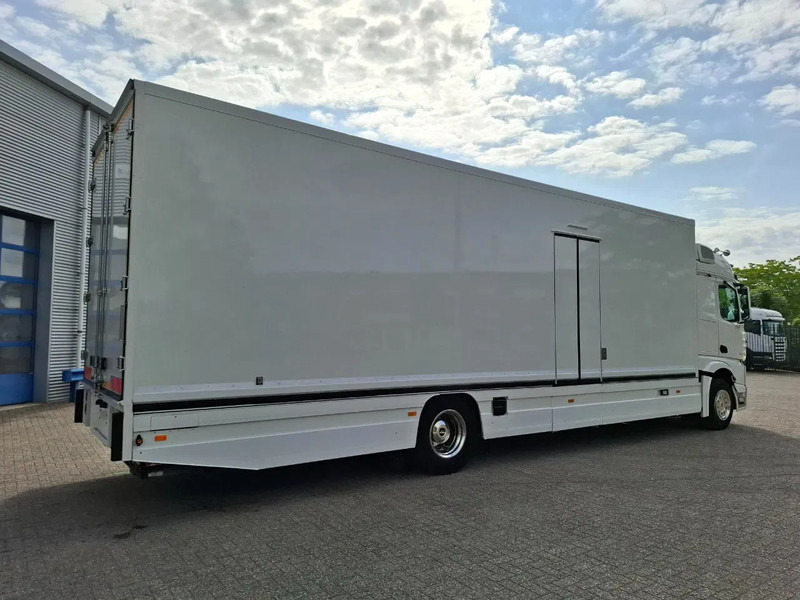 Mercedes-Benz Actros 1843 / GERMAN FLOWER TRUCK / 162021 KM / ISOLATED BOX / COOL & HEATED / NAVI / PLATFORM 1500 KG / TOP CONDITION / FULL-AI - شاحنات طعام: صور 5 Mercedes-Benz Actros 1843 / GERMAN FLOWER TRUCK / 162021 KM / ISOLATED BOX / COOL & HEATED / NAVI / PLATFORM 1500 KG / TOP CONDITION / FULL-AI - شاحنات طعام: صور 5