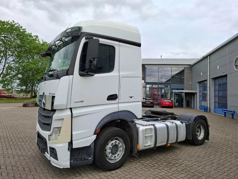 Mercedes-Benz Actros 1945 / DOUBLE TANK / ONLY:508736 KM / 2XBED / FRIDGE / AUTOMATIC / EURO-6 / 2015 - شاحنة جرار: صور 1 Mercedes-Benz Actros 1945 / DOUBLE TANK / ONLY:508736 KM / 2XBED / FRIDGE / AUTOMATIC / EURO-6 / 2015 - شاحنة جرار: صور 1