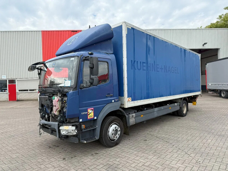 Mercedes-Benz Atego 1218 / ENGINE RUNNING / ONLY:204997 KM / CLOSED BOX / PLATFORM 1500KG / LWDS / AIRCO / AUTOMATIC / EURO-6 / 2017 - بصندوق مغلق شاحنة: صور 1 Mercedes-Benz Atego 1218 / ENGINE RUNNING / ONLY:204997 KM / CLOSED BOX / PLATFORM 1500KG / LWDS / AIRCO / AUTOMATIC / EURO-6 / 2017 - بصندوق مغلق شاحنة: صور 1