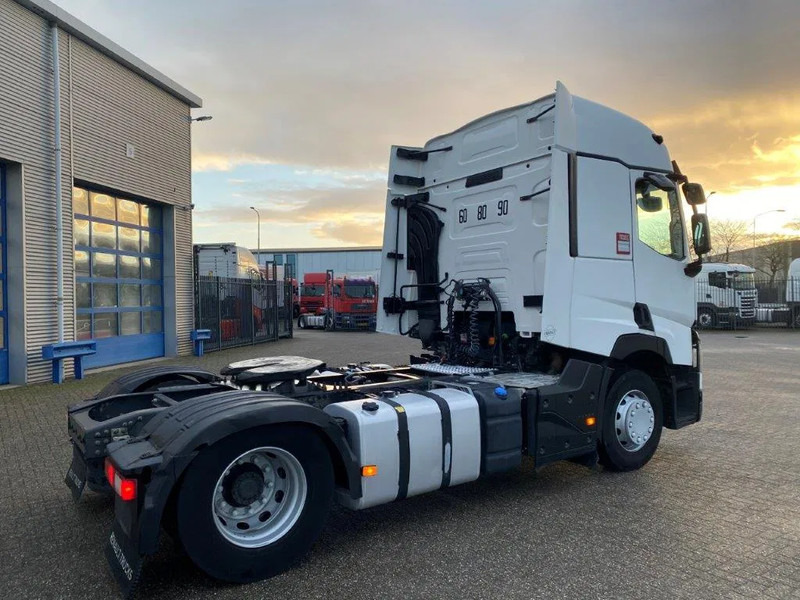 Renault T480 COMFORT / DOUBLE TANK / LWDS / AIRCO / 2XBED / AUTOMATIC / EURO-6 / 2016 - شاحنة جرار: صور 5 Renault T480 COMFORT / DOUBLE TANK / LWDS / AIRCO / 2XBED / AUTOMATIC / EURO-6 / 2016 - شاحنة جرار: صور 5