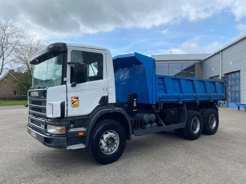 Scania 114-340 / 6X4 / 2 SIDE TIPPER / BIG AXLE / FULL-STEEL / DRUM BRAKES / MANUAL / 1999 - قلابات: صور 1 Scania 114-340 / 6X4 / 2 SIDE TIPPER / BIG AXLE / FULL-STEEL / DRUM BRAKES / MANUAL / 1999 - قلابات: صور 1