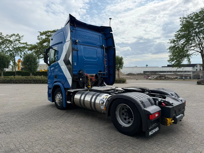 Scania NGS R410 / GERMAN TRUCK / RETARDER / LNG / ONLY: 619043 KM / I-PARKCOOL / LWDS / AUTOMATIC / EURO-6 / 2020 - شاحنة جرار: صور 3 Scania NGS R410 / GERMAN TRUCK / RETARDER / LNG / ONLY: 619043 KM / I-PARKCOOL / LWDS / AUTOMATIC / EURO-6 / 2020 - شاحنة جرار: صور 3