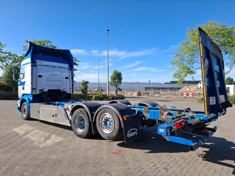 Scania R580 V8 / RETARDER / LIFT+LENKACHSE / FULL-AIR / PLATFORM 2000 KG / LEATHER / AIRCO / AUTOMATIC / EURO-6 / 2015 - الشاسيه شاحنة: صور 3 Scania R580 V8 / RETARDER / LIFT+LENKACHSE / FULL-AIR / PLATFORM 2000 KG / LEATHER / AIRCO / AUTOMATIC / EURO-6 / 2015 - الشاسيه شاحنة: صور 3