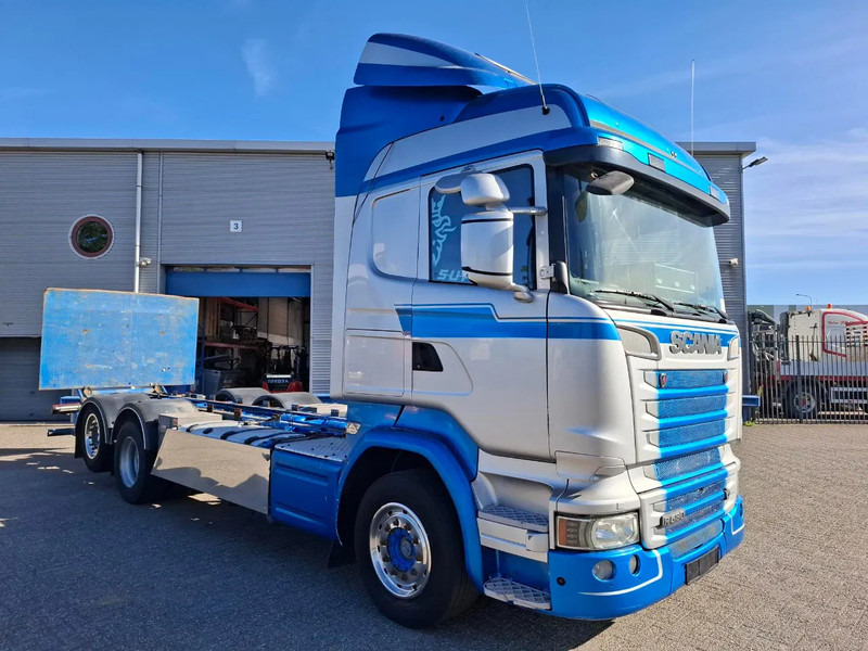 Scania R580 V8 / RETARDER / LIFT+LENKACHSE / FULL-AIR / PLATFORM 2000 KG / LEATHER / AIRCO / AUTOMATIC / EURO-6 / 2015 - الشاسيه شاحنة: صور 2 Scania R580 V8 / RETARDER / LIFT+LENKACHSE / FULL-AIR / PLATFORM 2000 KG / LEATHER / AIRCO / AUTOMATIC / EURO-6 / 2015 - الشاسيه شاحنة: صور 2