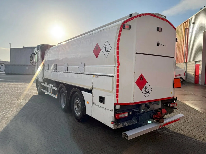 Volvo FH5-500 6X2 / ENGINE RUNNING / LIFT+LENKACHSE / FULL AIR / ADR / EUROTANK / 9-TON FRONT AXLE / I-SAVE / EURO-6 / 2022 - شاحنة صهريج: صور 3 Volvo FH5-500 6X2 / ENGINE RUNNING / LIFT+LENKACHSE / FULL AIR / ADR / EUROTANK / 9-TON FRONT AXLE / I-SAVE / EURO-6 / 2022 - شاحنة صهريج: صور 3