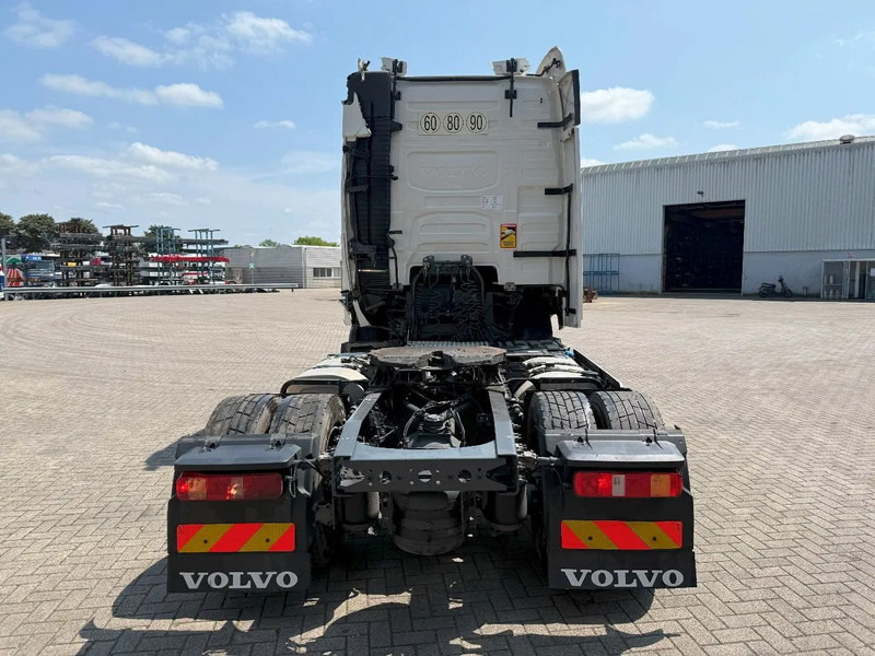 Volvo FH5-500 / ENGINE RUNNING / TURBO COMPOUND / ONLY:434243 KM / VEB+ / PARKCOOL / DOUBLE TANK / EURO-6 / 2021 - شاحنة جرار: صور 4 Volvo FH5-500 / ENGINE RUNNING / TURBO COMPOUND / ONLY:434243 KM / VEB+ / PARKCOOL / DOUBLE TANK / EURO-6 / 2021 - شاحنة جرار: صور 4