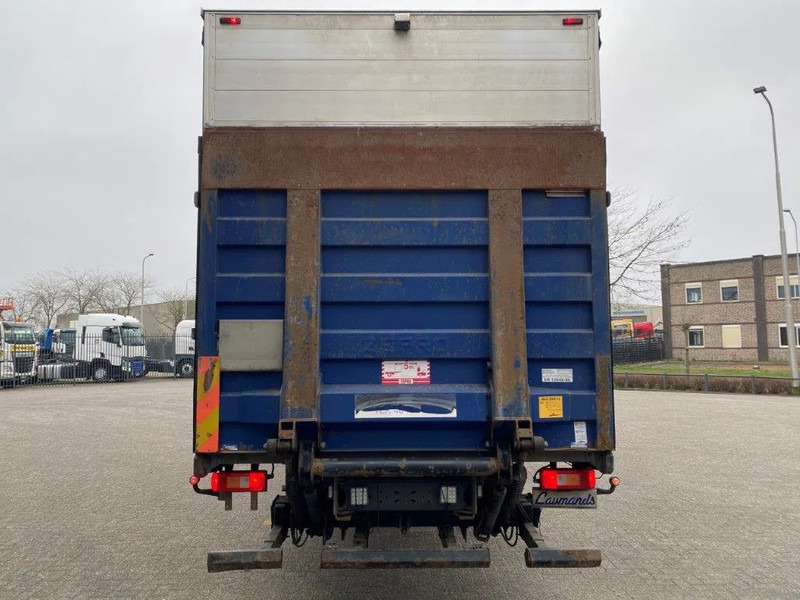 Volvo FM11-330 / LOW KM'S:472120 KM / LWDS / FULL-AIR / NAVI / CURTAIN SAILS / PLATFORM 2500KG / AUTOMATIC / EURO-6 / 2016 - شاحنة ستارة: صور 4 Volvo FM11-330 / LOW KM'S:472120 KM / LWDS / FULL-AIR / NAVI / CURTAIN SAILS / PLATFORM 2500KG / AUTOMATIC / EURO-6 / 2016 - شاحنة ستارة: صور 4
