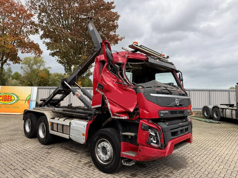 Volvo FMX4-500 / ENGINE RUNNING / VEB+ / 6X4 / 2XBIG AXLE / AJK 20 TON HOOKLIFT / ONLY:276433 KM / AUTOMATIC / EURO-6 / 2020 - شاحنة ذات الخطاف: صور 3 Volvo FMX4-500 / ENGINE RUNNING / VEB+ / 6X4 / 2XBIG AXLE / AJK 20 TON HOOKLIFT / ONLY:276433 KM / AUTOMATIC / EURO-6 / 2020 - شاحنة ذات الخطاف: صور 3