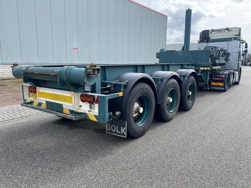 Burg 20 Ft. Container/Tipper , Steel Suspension - شاحنات الحاويات/ جسم علوي قابل للتغيير نصف مقطورة: صور 3 Burg 20 Ft. Container/Tipper , Steel Suspension - شاحنات الحاويات/ جسم علوي قابل للتغيير نصف مقطورة: صور 3