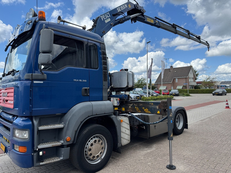 MAN TGA 18.310, Crane Pesci SE155N/4, Manual Kran, Grua, Grue, Kraan - شاحنة جرار: صور 5 MAN TGA 18.310, Crane Pesci SE155N/4, Manual Kran, Grua, Grue, Kraan - شاحنة جرار: صور 5
