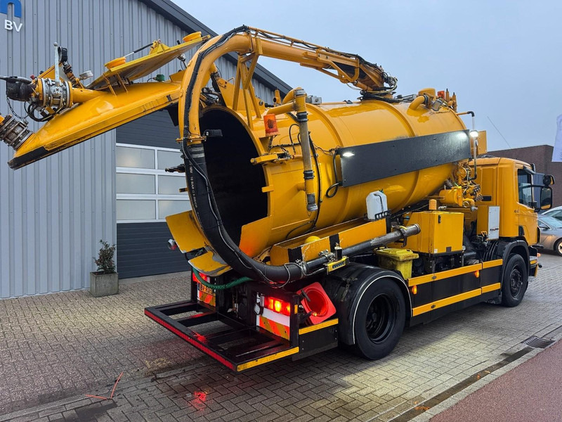 Scania P270 DB4x2 Saug- / Druck / HD Pump - فراغ شاحنة: صور 3 Scania P270 DB4x2 Saug- / Druck / HD Pump - فراغ شاحنة: صور 3