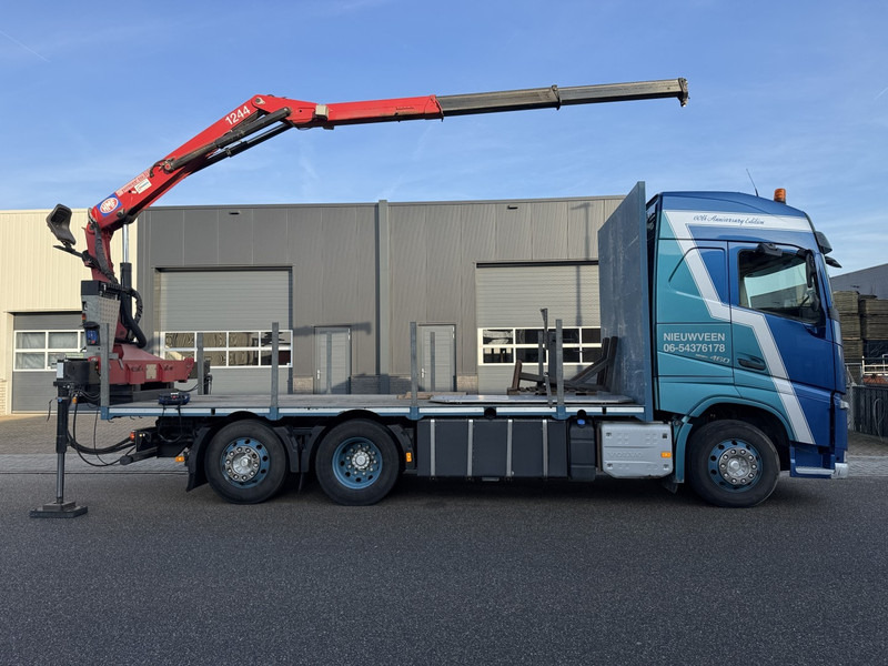 Volvo FH460, HMF 1244 Skip loading platform - شاحنة كرين: صور 2 Volvo FH460, HMF 1244 Skip loading platform - شاحنة كرين: صور 2