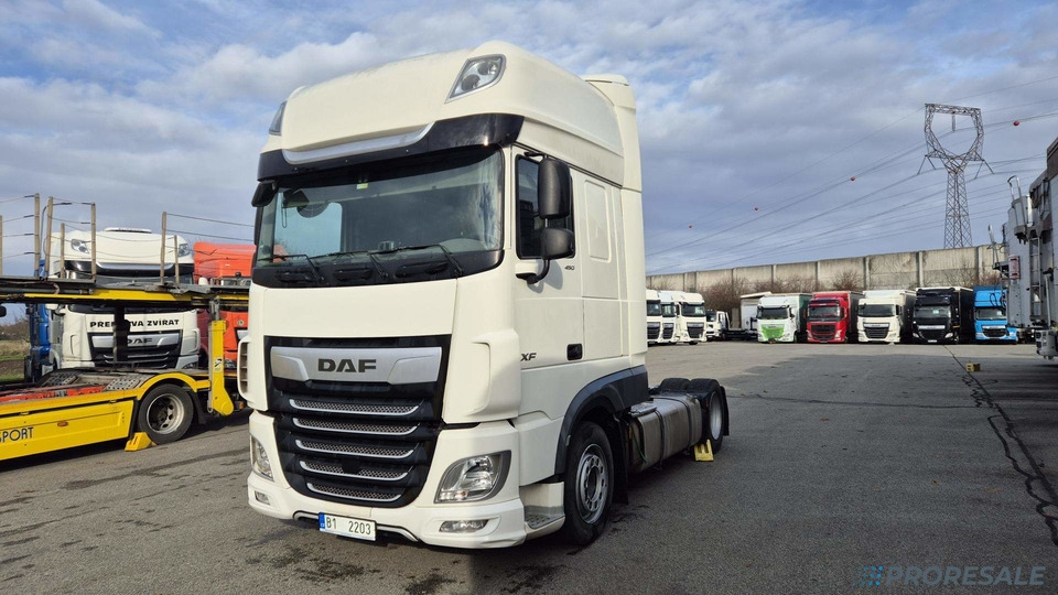 DAF XF 450 FT LOW DECK SSC EURO 6 - شاحنة جرار: صور 2 DAF XF 450 FT LOW DECK SSC EURO 6 - شاحنة جرار: صور 2