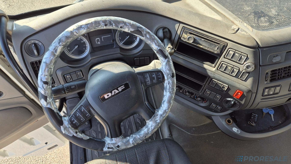 DAF XF 460 FT LOW DECK SSC EURO 6 - شاحنة جرار: صور 4 DAF XF 460 FT LOW DECK SSC EURO 6 - شاحنة جرار: صور 4