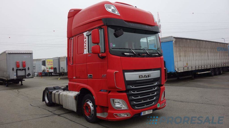 DAF XF 510 FT LOW DECK SSC EURO 6 - شاحنة جرار: صور 1 DAF XF 510 FT LOW DECK SSC EURO 6 - شاحنة جرار: صور 1