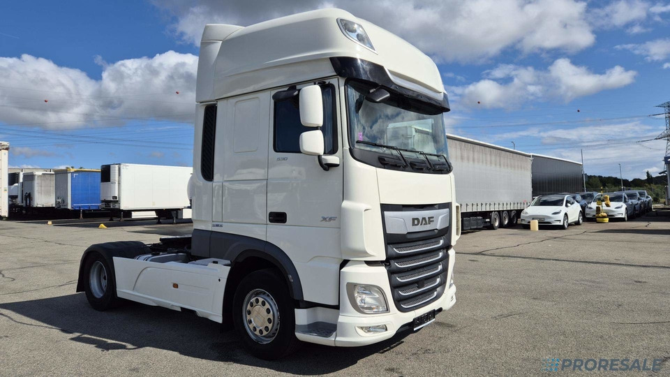 DAF XF 530 FT SSC EURO 6 + HYDRAULIKA - شاحنة جرار: صور 1 DAF XF 530 FT SSC EURO 6 + HYDRAULIKA - شاحنة جرار: صور 1